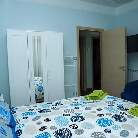 Oda ve Kahvaltı Alma Crotone